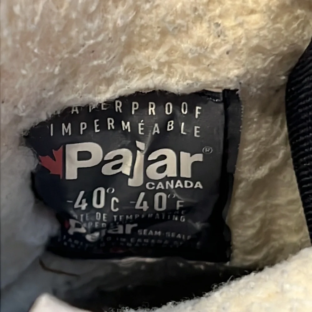 Pajar Kids Snow Boots Black and White